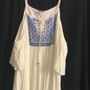 Avenue Cream colored summer dress